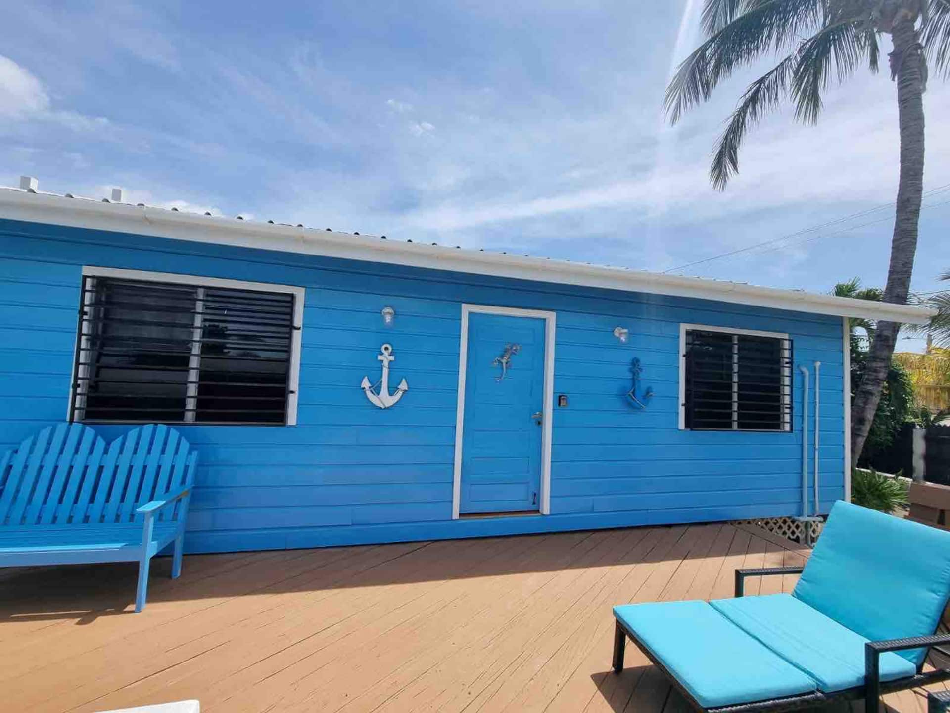 Great Cabana sleeps 4 with pool - Lizard