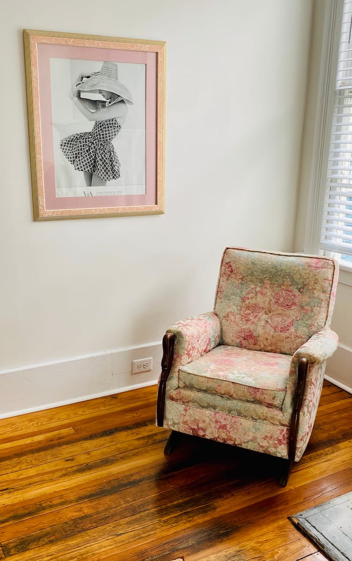 Удобен люлеещ се стол