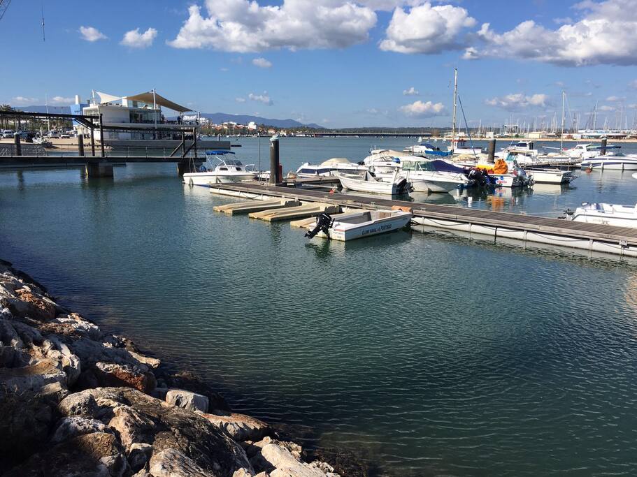 Marina (5m da habitação)