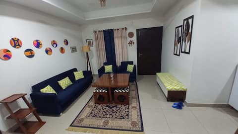 A well furnished 2 bed apartment
