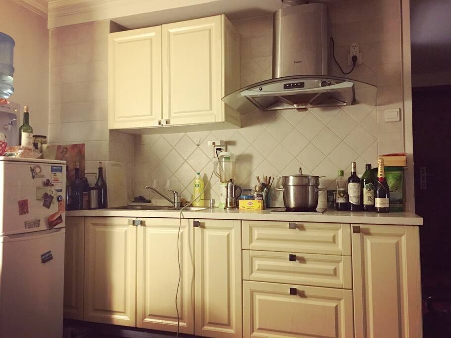 Fully equipped kitchen