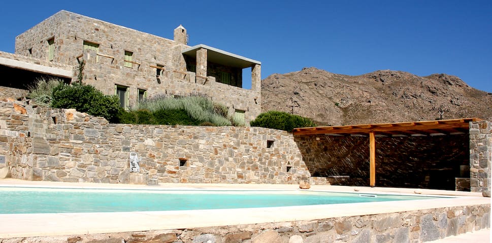 House with a view and private pool