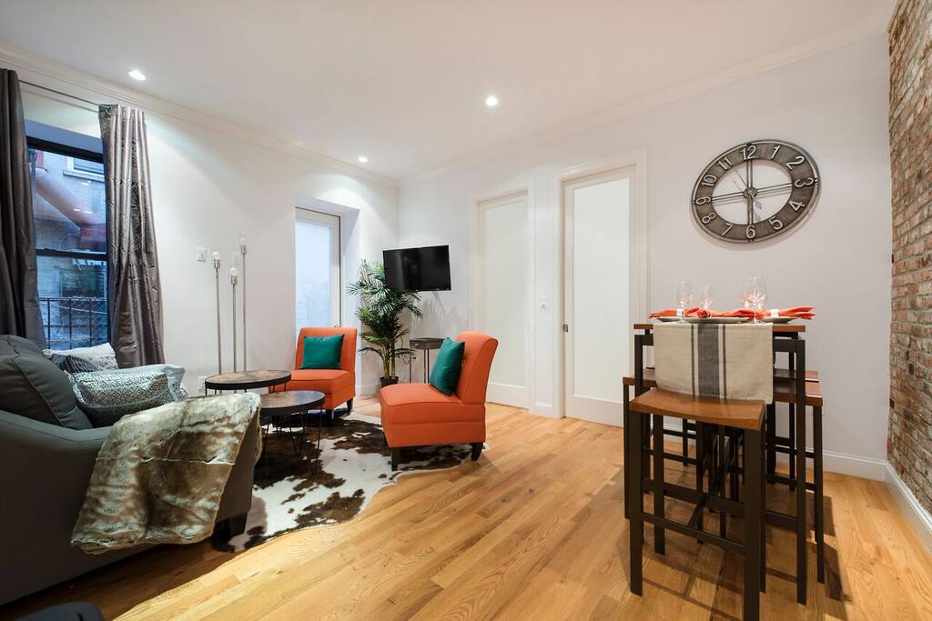Ultra-spacious relaxation