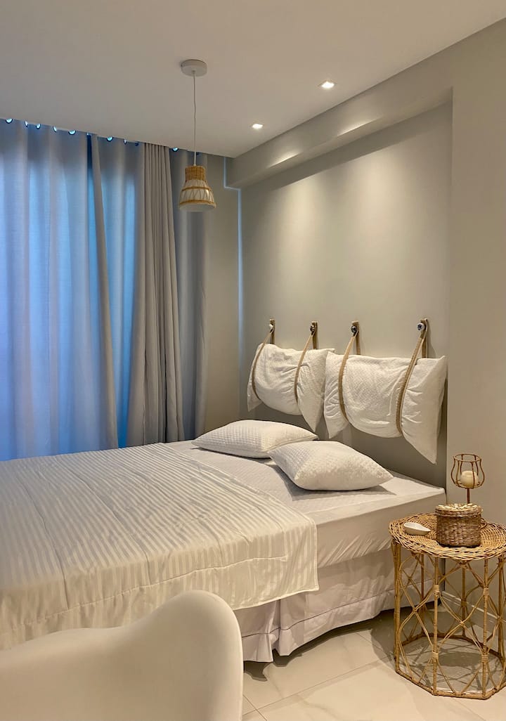 ホワイトルーム