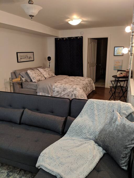 Private Studio - pull out sofa