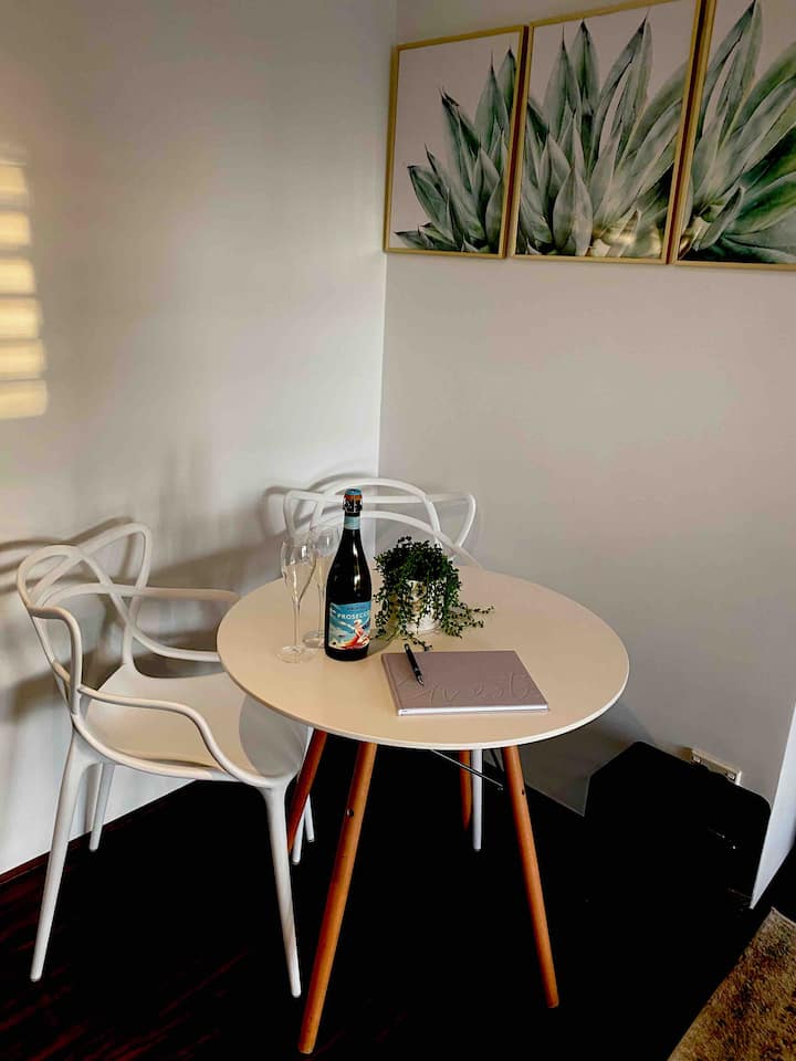 6 Best Airbnb Vacation Rentals In Rose Bay, Australia Updated 2024