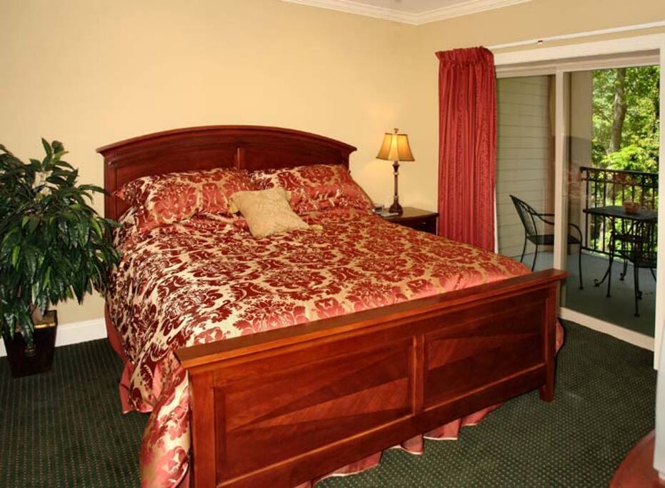 Bed, Bedroom, Furniture, Indoors, Room