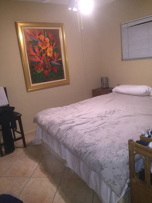 Guest room