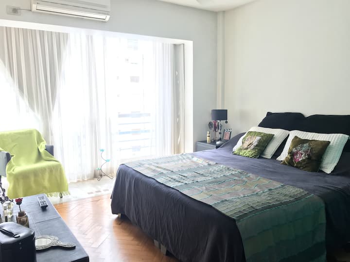 Chumba kikuu katika chumba