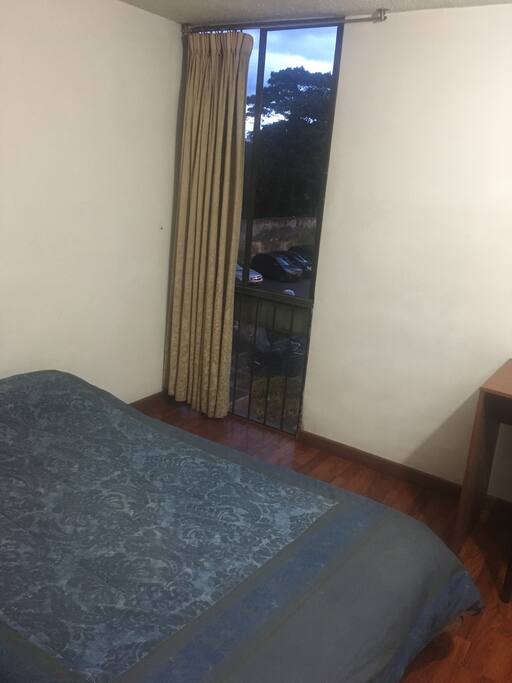 Cama