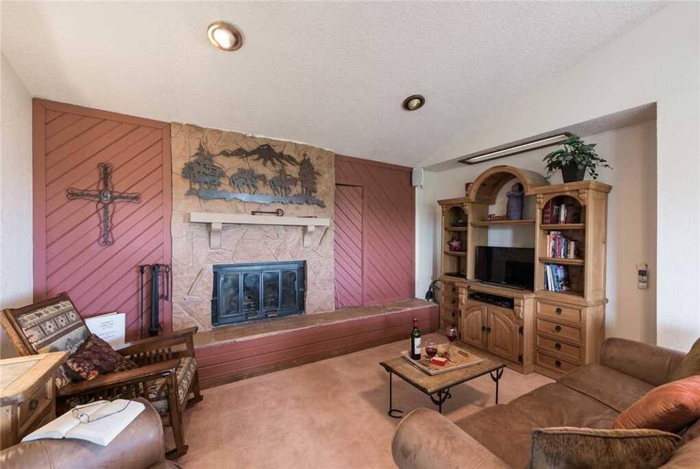 You've Got Options - Stretch out on the couch for an afternoon nap, curl up by the fireplace with a good book, or catch up on you