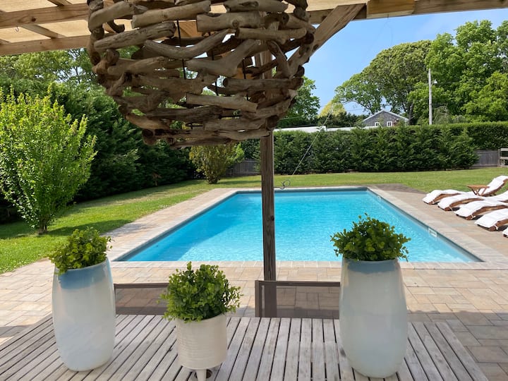 Sag Harbor 4 Bed With Huge Pool In Village No Pets - Sag Harbor, NY