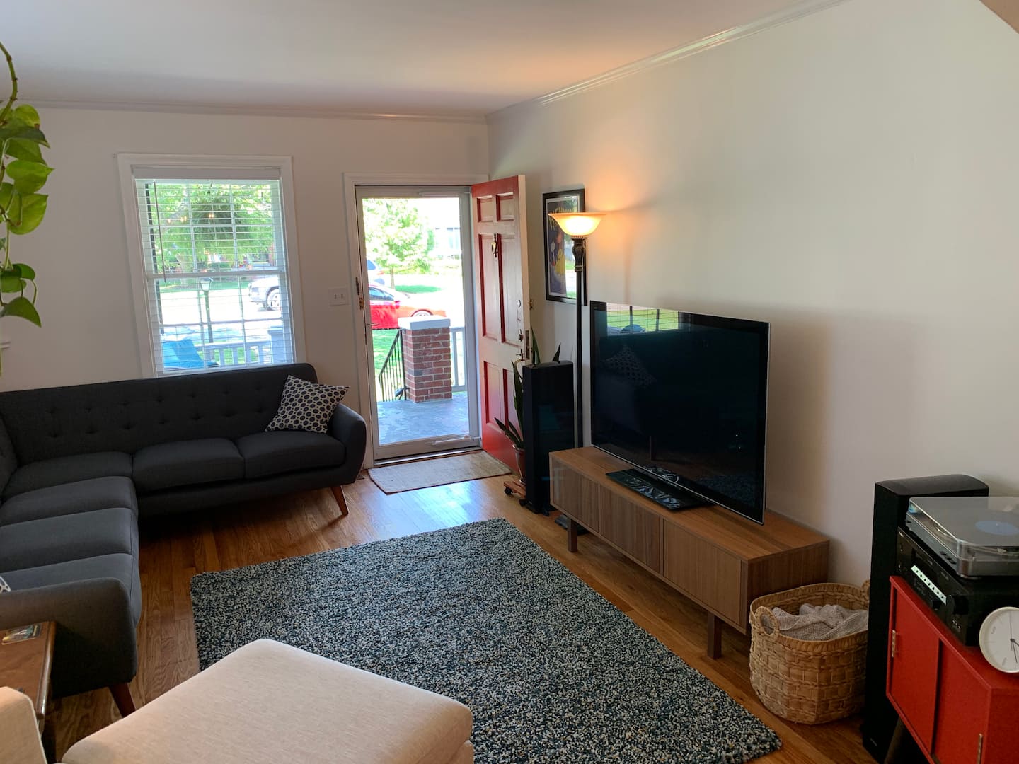 [UPDATED] 30+ Dreamy Airbnb Richmond Rentals