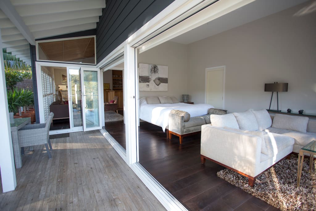 King Bed Suite