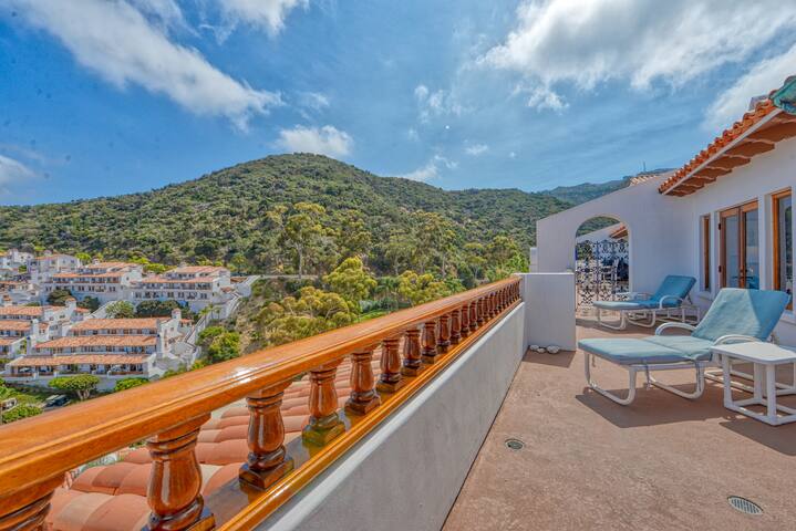 H1785: Spacious 3B|2B Villa, 6 Seater Cart, Views gallery image 2