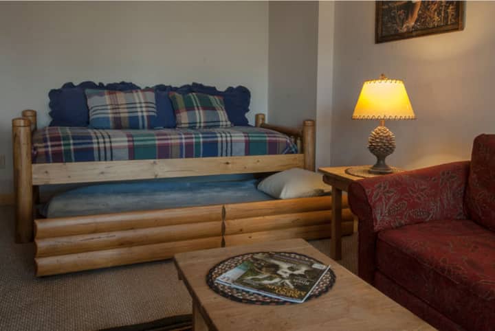 غرفة النوم 2