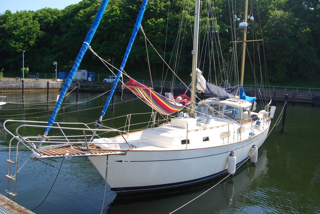 Yacht von Aussen