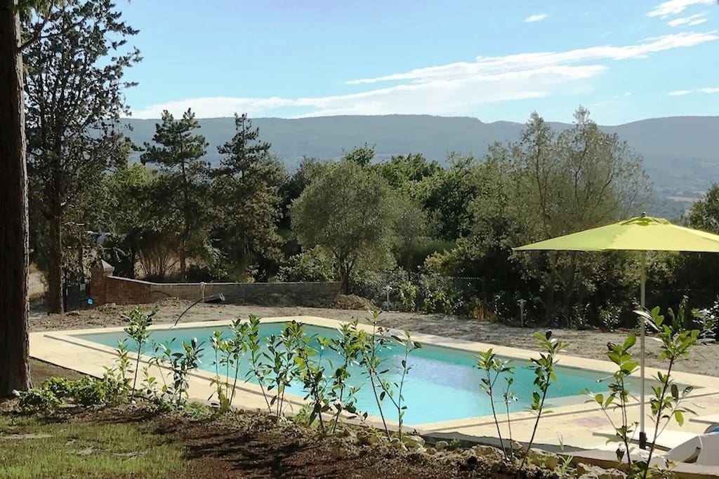 Piscina con Solarium