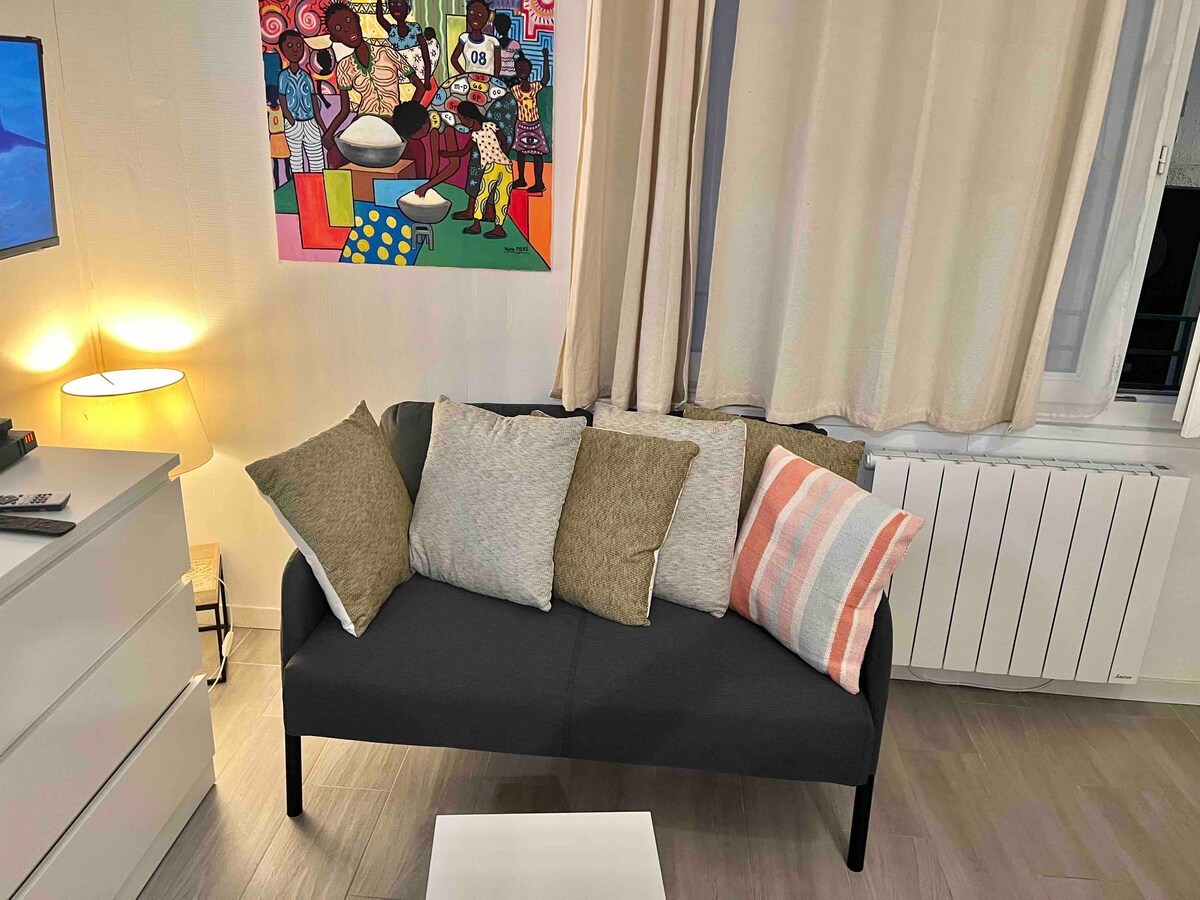 Studio Cléa city center Apartments for Rent in Caen, Normandie