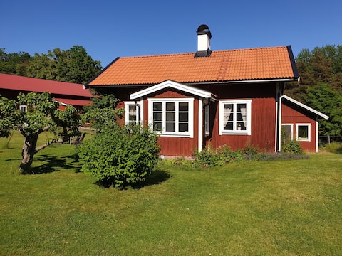Cabin on a Horse Farm close to Stockholm