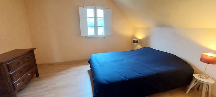 საძინებელი 1