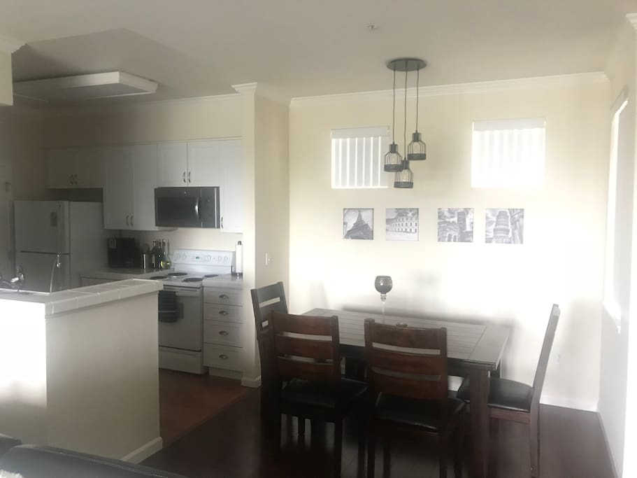 Dining table that seats 5
