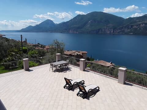 Casa Punta Veleno with panoramic terrace