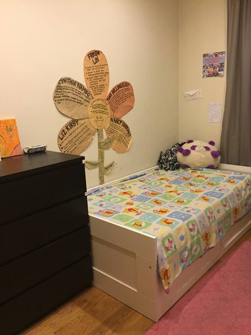 Bedroom comes with a dresser