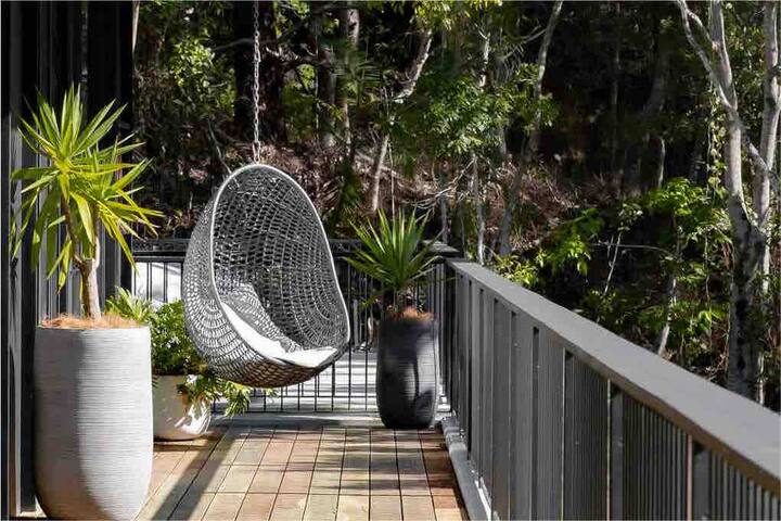 Rainforest Luxury Byron Bay, Heated Pool + Beach gallery image 5