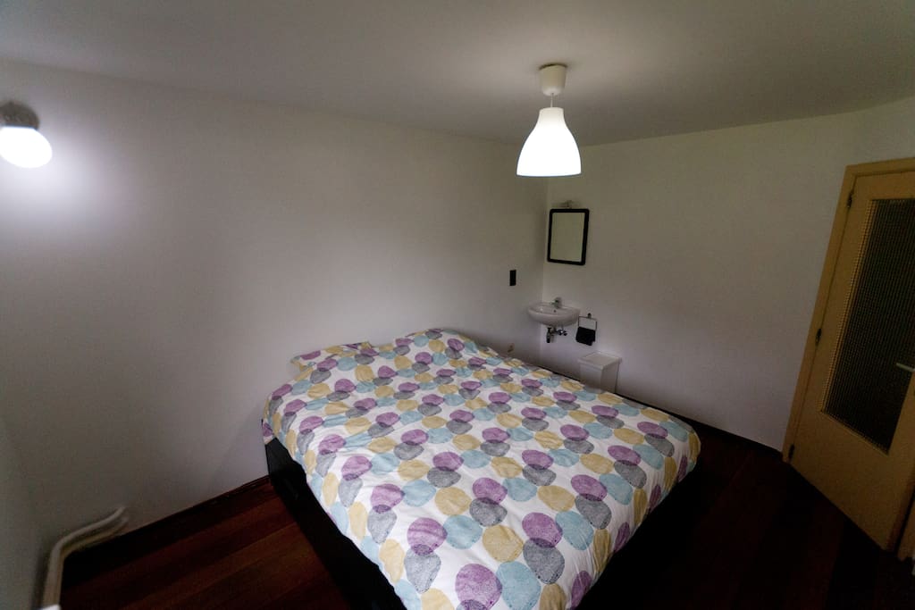Private room , 2 persons bed and small washstand