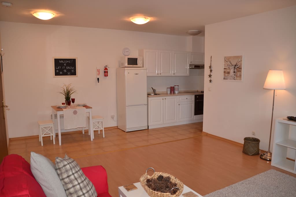 Kitchen and dining room area.