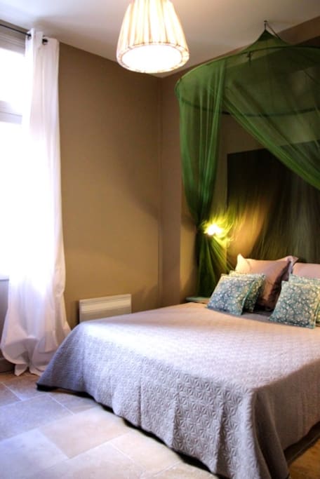 Chambre donnant sur terrasse