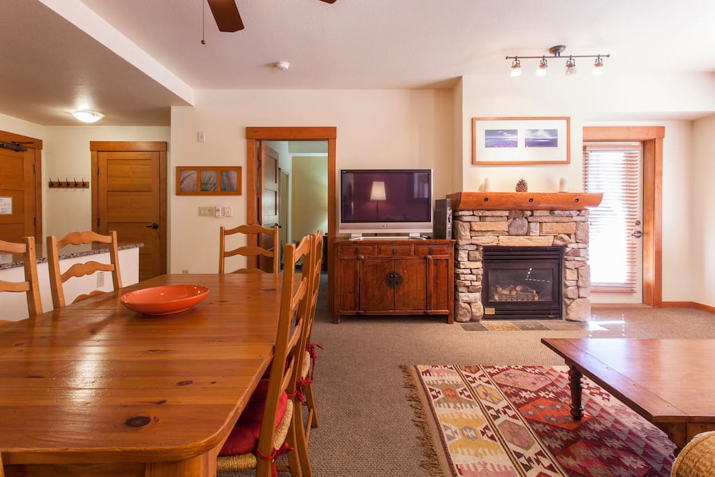 Gas Fireplace with 42" TV