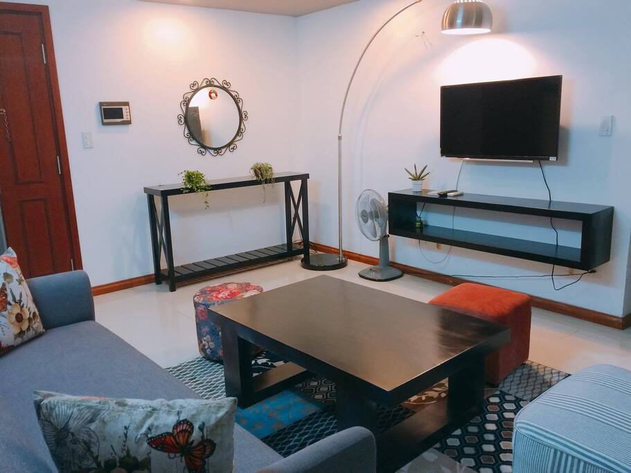 LIVING ROOMS