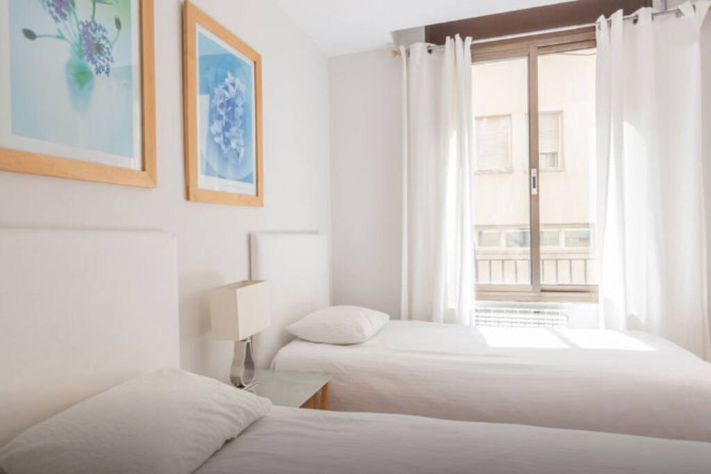 twin room