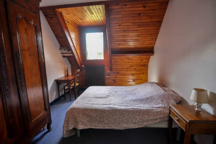 Soba s bračnim krevetom