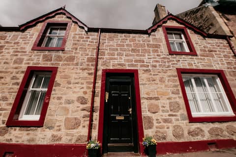 Stunning 4 bed period house in Callander,Trossachs