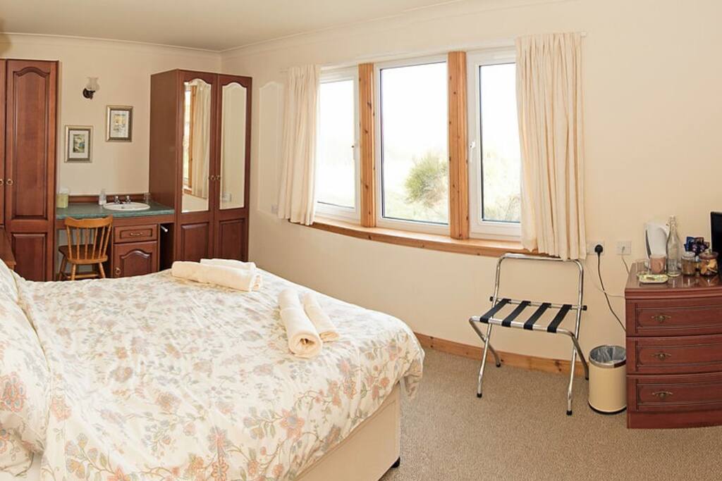 Cuillin Room with double bed