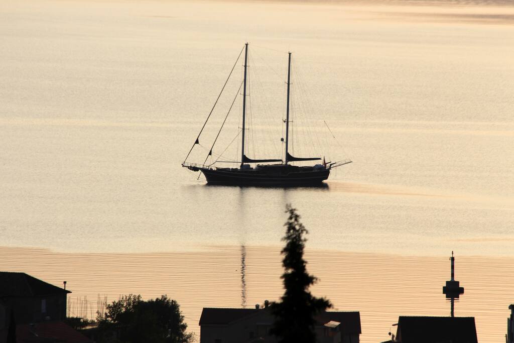 Vessel near the Zupa park