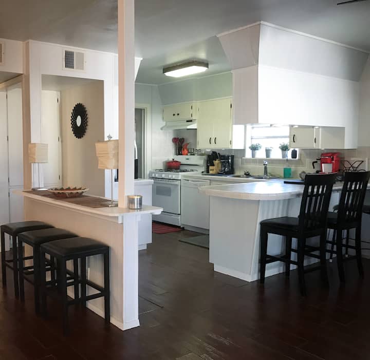 Marfa Site No Cleaning Fee With Hot Tub Houses for Rent in Marfa