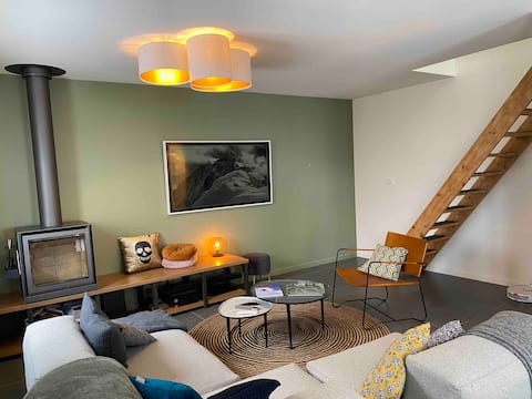 Propriété Airbnb réussie: Maison aux Fourgs à Archidiocèse De Besançon