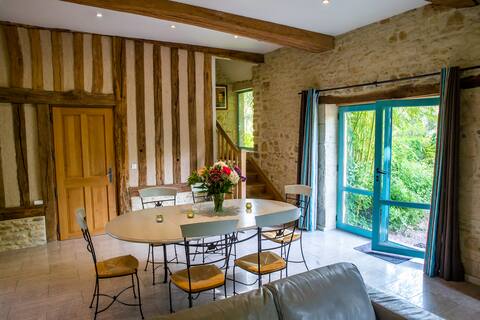 House 6 pers "Le Pressoir" + access Pool and SPA