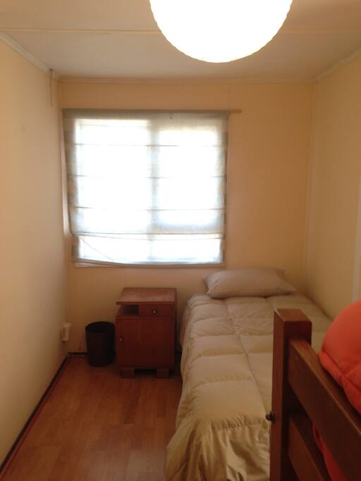 habitación para tres personas.