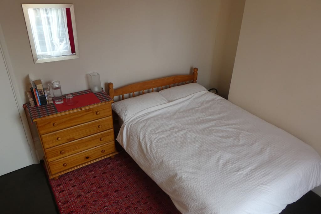 Comfortable double bed