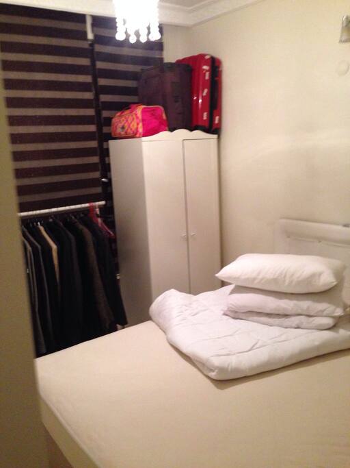bedroom2