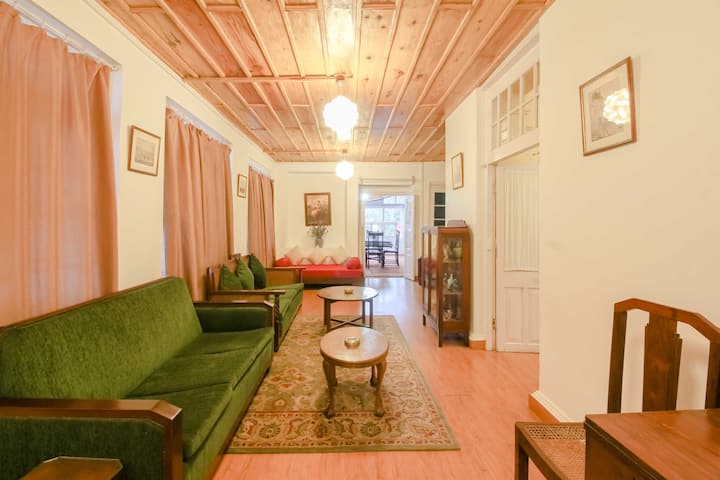Cottage by The Woods, Vienna Lodge