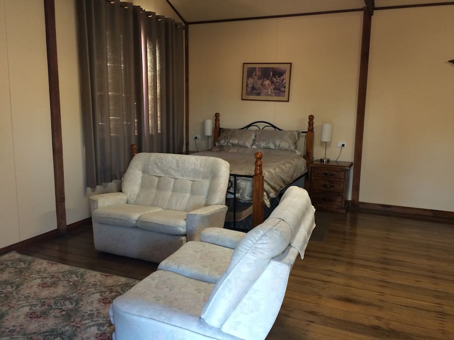 Comfy Double bed with Electric Blanket