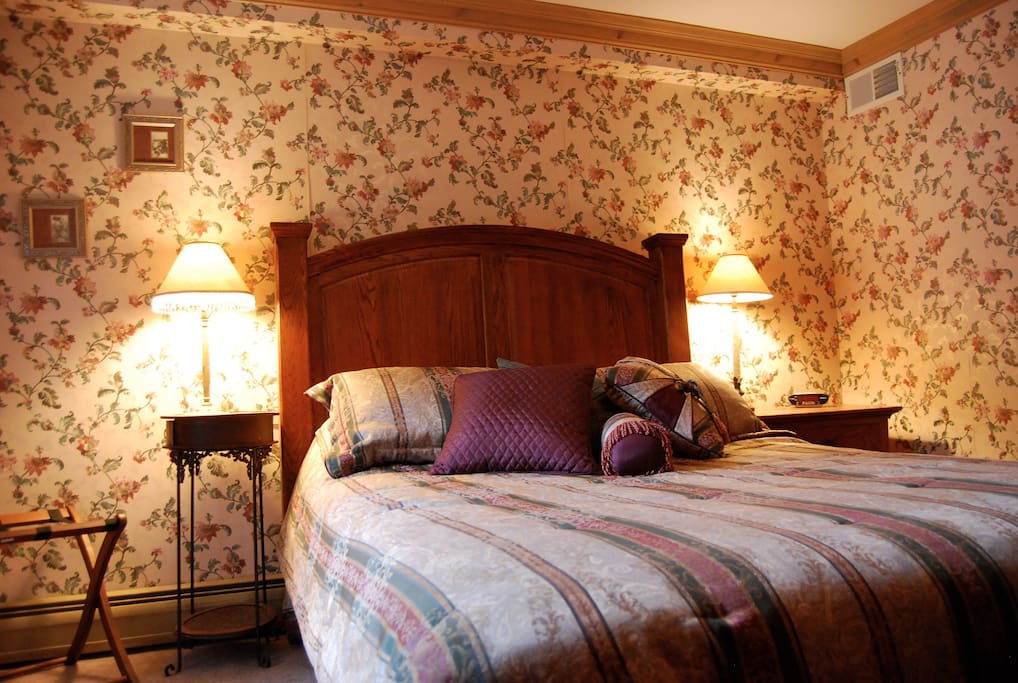 Queen Bed