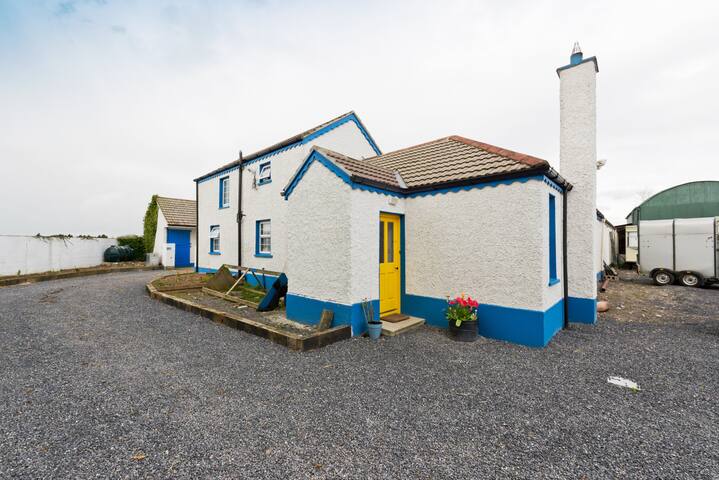 Cosy country escape