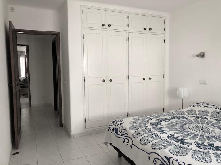 Dormitorio 2, armario de almacenamiento